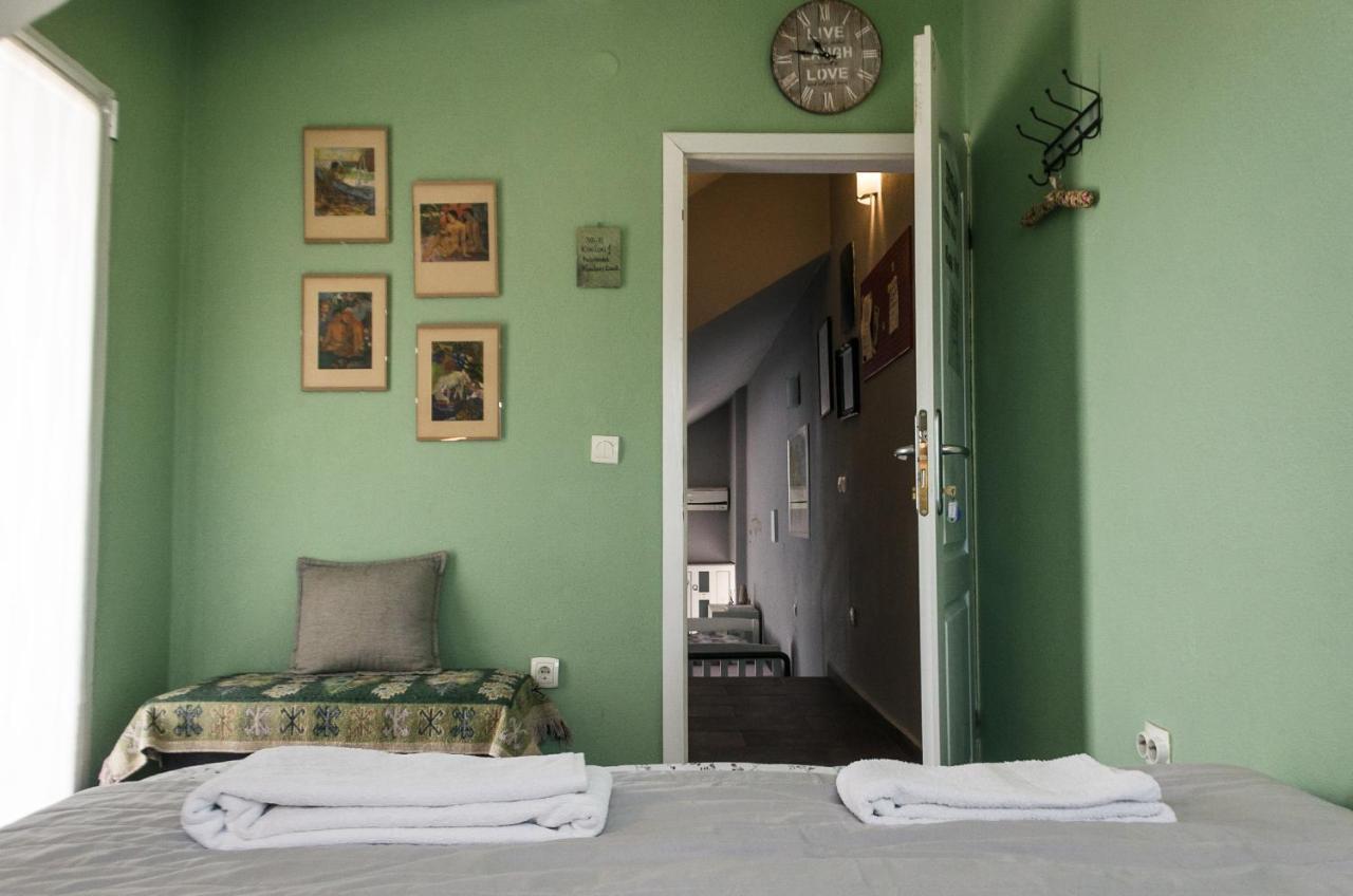 Q Podgorica Beds,Rooms And More Exterior photo