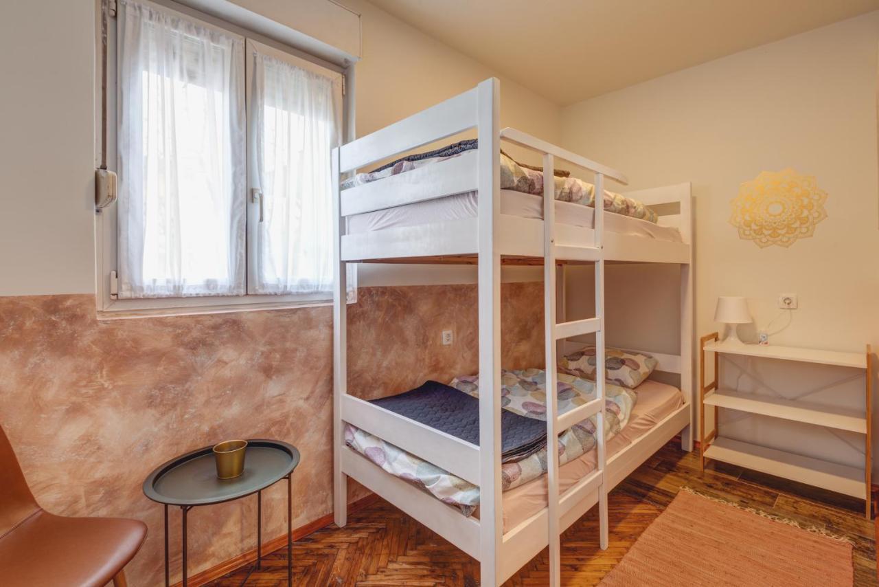Q Podgorica Beds,Rooms And More Exterior photo