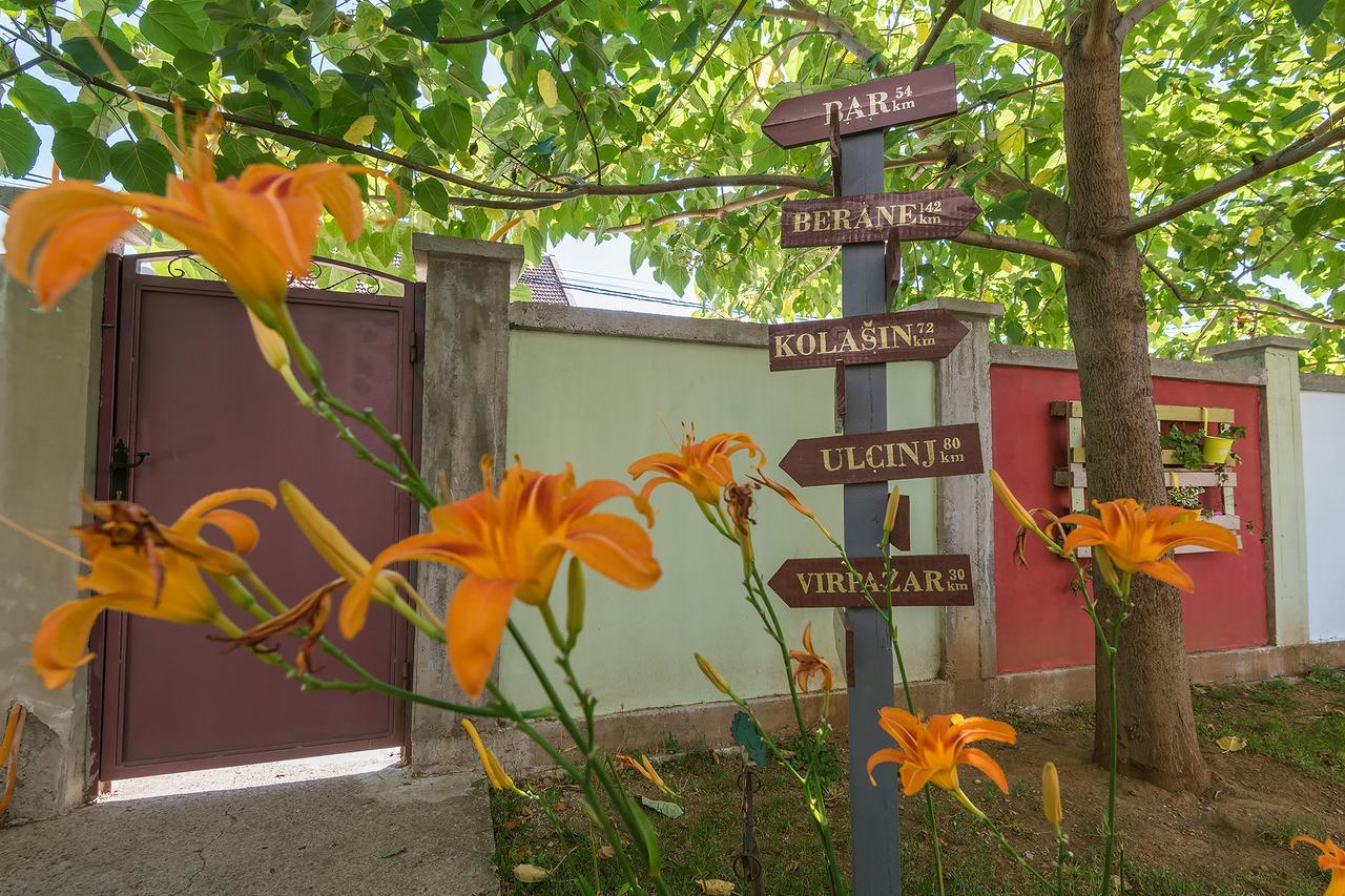 Q Podgorica Beds,Rooms And More Exterior photo